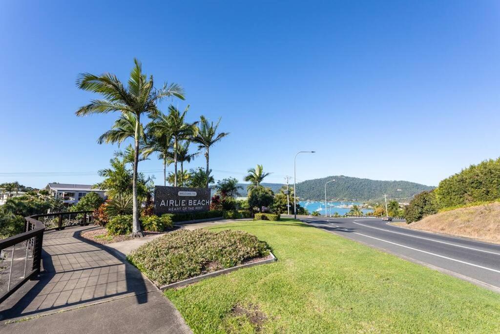 Ocean View 33A Studio Pool Ocean View Wifi Airlie Beach Exterior foto